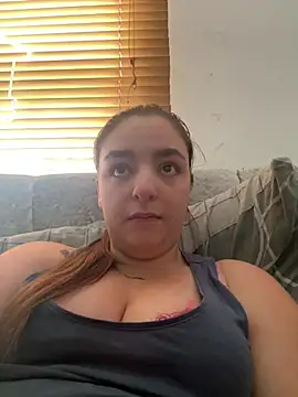 Snapshot of LexiXXoo chatting on June 11, 2026, 8:34 am LexiXXoo online show from June 11, 2026, 8:34 am
