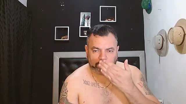 perverseveteranmanxxx online show from January 26, 2025, 2:52 pm