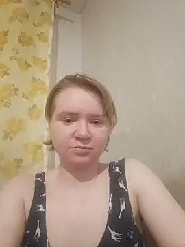 Snapshot of Ketrincold chatting on May 22, 2026, 7:19 pm Ketrincold online show from May 22, 2026, 7:19 pm