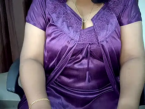 MALLU WAVEZZZ online show from May 18, 2026, 6:25 pm