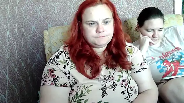 TiffanyLenee online show from May 16, 2026, 10:36 am