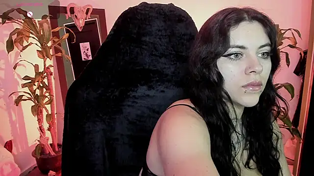 Snapshot of MissCharlottte_18 chatting on July 12, 2026, 12:56 am MissCharlottte 18 online show from July 12, 2026, 12:56 am