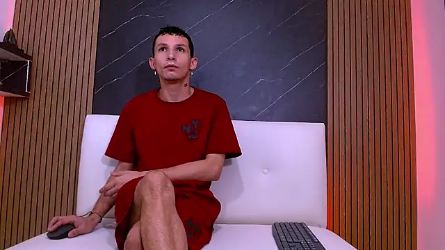 Isak Berekoa online show from May 30, 2026, 3:03 am