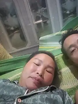 Snapshot of myle-couple22 chatting on May 18, 2026, 4:40 am myle-couple22 online show from May 18, 2026, 4:40 am