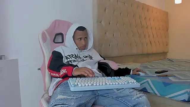Supreme Badboy online show from June 8, 2026, 2:56 am