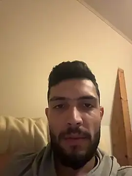 Snapshot of Z-man- chatting on July 19, 2026, 11:30 pm Z-man- online show from July 19, 2026, 11:30 pm
