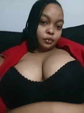 CaramelBBrown online show from May 14, 2026, 5:42 pm