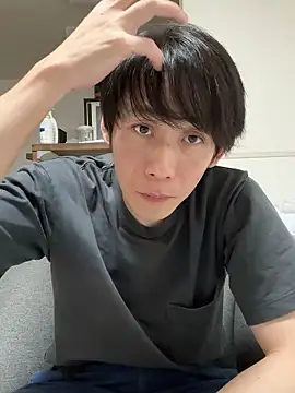 yan638 online show from May 28, 2026, 12:13 pm