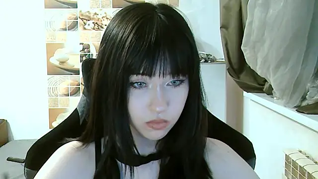 Snapshot of NoirEva chatting on June 9, 2026, 6:19 pm NoirEva online show from June 9, 2026, 6:19 pm