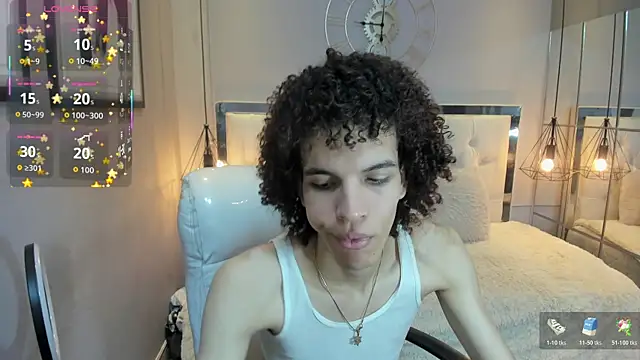 Snapshot of felix_haze chatting on June 28, 2026, 5:30 pm felix haze online show from June 28, 2026, 5:30 pm