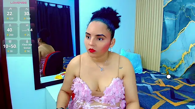Snapshot of Sol__Latina chatting on June 9, 2026, 3:51 am Sol Latina online show from June 9, 2026, 3:51 am
