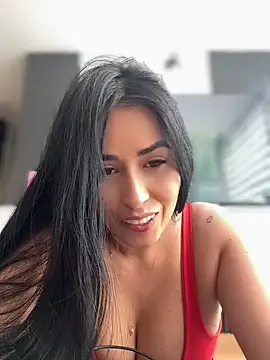 areviklusine1 online show from April 18, 2026, 7:07 pm