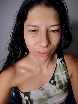 Snapshot of MelanyMo_on chatting on June 3, 2026, 10:29 am MelanyMo on online show from June 3, 2026, 10:29 am
