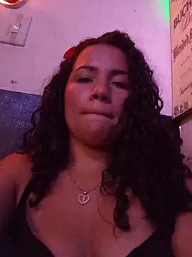 Snapshot of TamaraaHoney chatting on June 20, 2026, 2:47 am TamaraaHoney online show from June 20, 2026, 2:47 am