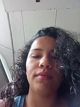 Snapshot of TamaraaHoney chatting on June 24, 2026, 12:04 pm TamaraaHoney online show from June 24, 2026, 12:04 pm