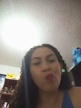 Snapshot of paulett15 chatting on June 21, 2026, 2:19 pm paulett15 online show from June 21, 2026, 2:19 pm