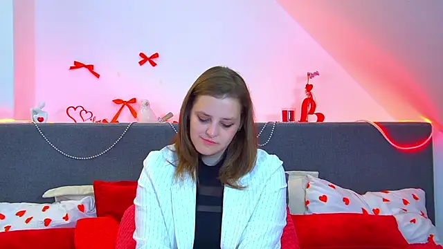 AlexaAvery online show from July 1, 2026, 6:59 am