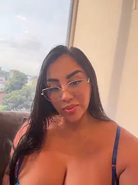 emily-Hornyy online show from June 22, 2026, 12:02 pm
