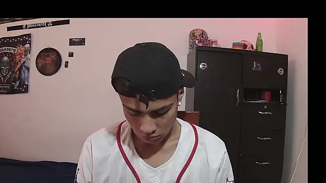 Snapshot of Fenix_hardcock chatting on June 19, 2026, 4:22 pm Fenix hardcock online show from June 19, 2026, 4:22 pm