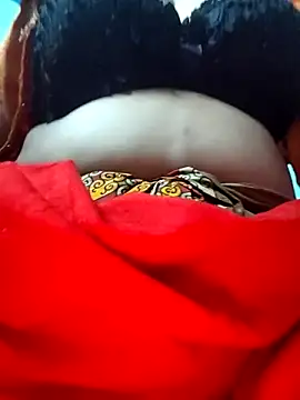 Mina 9 online show from May 17, 2026, 5:16 am