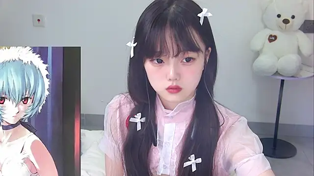 Snapshot of Evil-Bunny007 chatting on June 4, 2026, 12:22 pm Evil-Bunny007 online show from June 4, 2026, 12:22 pm