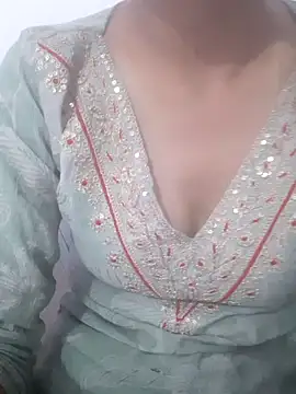 sexy rubina89 online show from May 27, 2026, 3:58 am