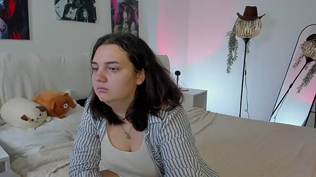 Mary F0x online show from July 3, 2026, 6:09 am