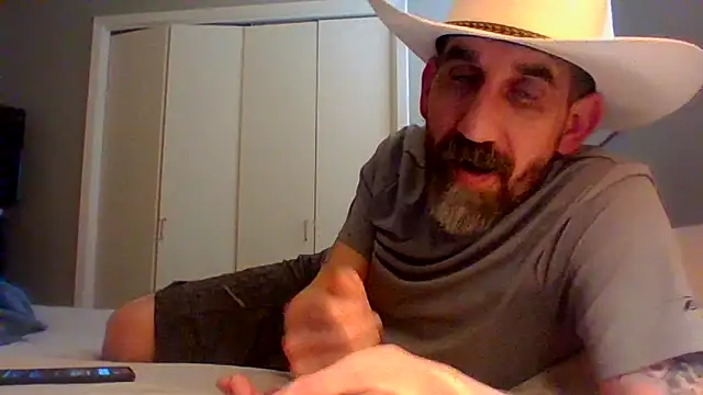 Snapshot of old_Domino chatting on June 4, 2026, 6:03 pm old Domino online show from June 4, 2026, 6:03 pm