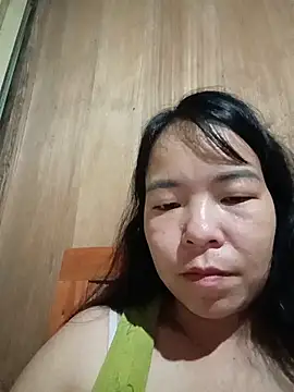 Snapshot of Baby_hott chatting on June 20, 2026, 3:59 pm Baby hott online show from June 20, 2026, 3:59 pm