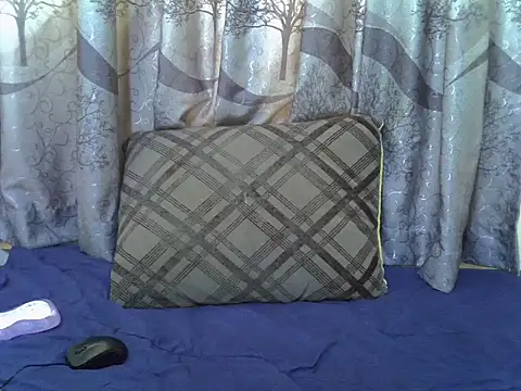 Snapshot of Sweet_elisa001 chatting on June 16, 2026, 8:17 am Sweet elisa001 online show from June 16, 2026, 8:17 am