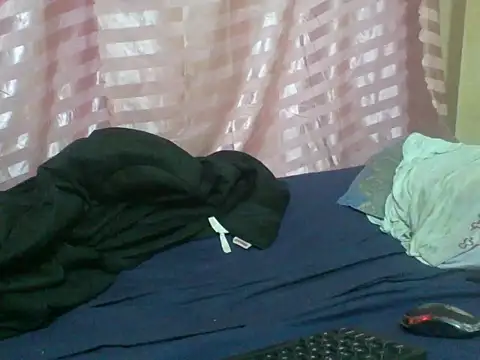 Snapshot of naughty-slender chatting on June 23, 2026, 4:21 am naughty-slender online show from June 23, 2026, 4:21 am