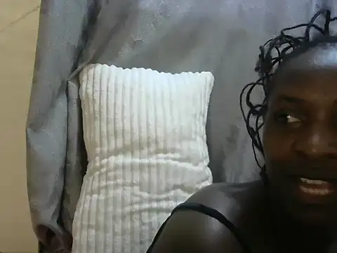 Snapshot of Sansa_s chatting on June 2, 2026, 1:24 pm Sansa s online show from June 2, 2026, 1:24 pm