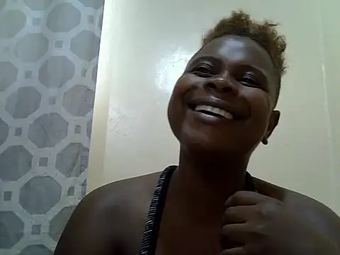 Snapshot of queentashana chatting on June 10, 2026, 5:28 am queentashana online show from June 10, 2026, 5:28 am