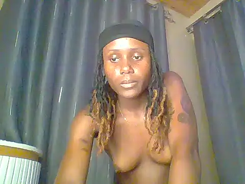 Snapshot of kiki8390 chatting on June 19, 2026, 9:18 pm kiki8390 online show from June 19, 2026, 9:18 pm