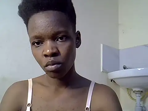 slender queen15 online show from June 22, 2026, 3:42 pm