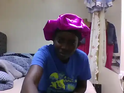 Snapshot of maamypussy chatting on July 23, 2026, 5:16 am maamypussy online show from July 23, 2026, 5:16 am