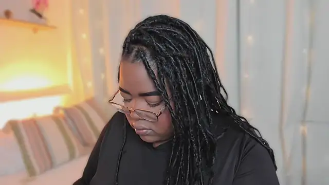 Snapshot of Ayanaa_Ebony_ chatting on June 24, 2026, 11:20 am Ayanaa Ebony online show from June 24, 2026, 11:20 am