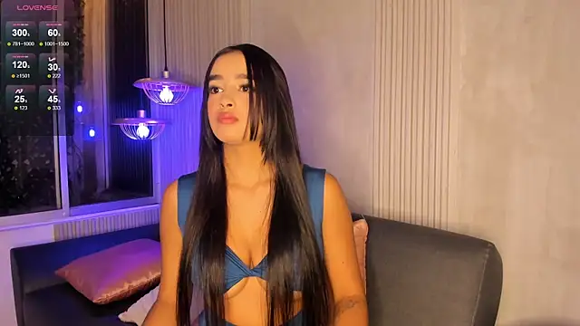 VanesaGuzman online show from June 16, 2026, 11:57 am