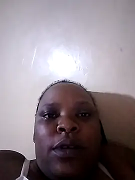 Azizzah online show from May 16, 2026, 7:56 pm