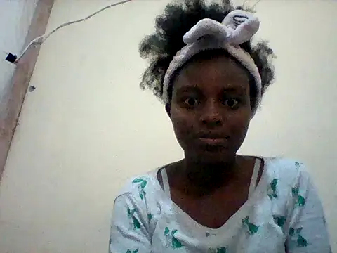 liligal online show from June 4, 2026, 4:40 am