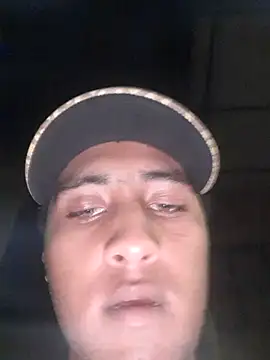 Snapshot of CamiloOlivera chatting on June 25, 2026, 9:36 am CamiloOlivera online show from June 25, 2026, 9:36 am