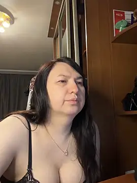 Snapshot of EvaBeautyXxX chatting on June 14, 2026, 4:36 am EvaBeautyXxX online show from June 14, 2026, 4:36 am