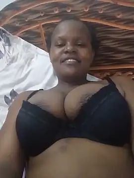 Lynnnasty online show from May 23, 2026, 11:36 am