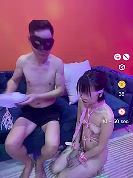 xiaohu-02 online show from May 16, 2026, 12:15 pm