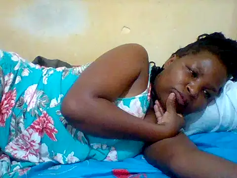 Snapshot of Camilla-Sweets chatting on June 29, 2026, 10:26 am Camilla-Sweets online show from June 29, 2026, 10:26 am