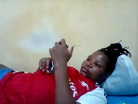 Snapshot of Camilla-Sweets chatting on June 30, 2026, 5:08 am Camilla-Sweets online show from June 30, 2026, 5:08 am