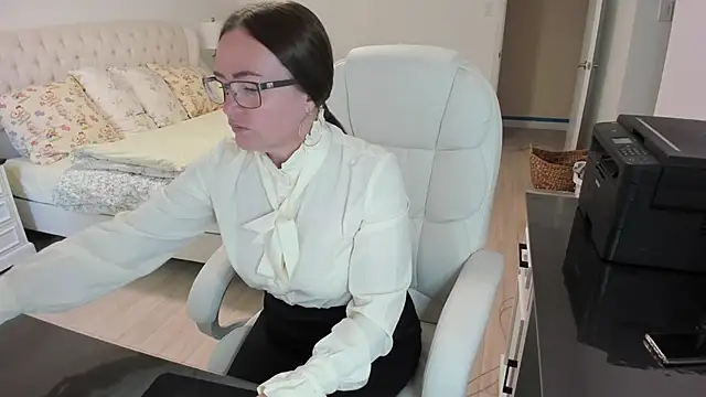 Vika73 online show from September 9, 2025, 12:59 pm