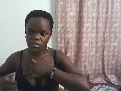 Snapshot of mindnightsnack chatting on May 21, 2026, 7:43 pm mindnightsnack online show from May 21, 2026, 7:43 pm
