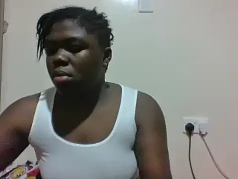 Snapshot of evethegurl chatting on June 12, 2026, 10:08 pm evethegurl online show from June 12, 2026, 10:08 pm