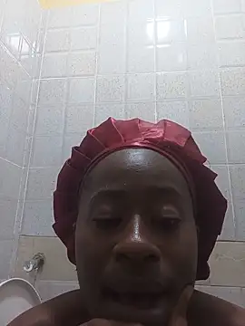 Snapshot of queenbabi chatting on May 25, 2026, 6:47 pm queenbabi online show from May 25, 2026, 6:47 pm